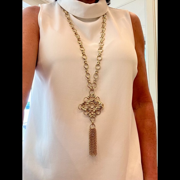 Lee Angel long gold necklace with tassel ornamentation - Picture 16 of 16